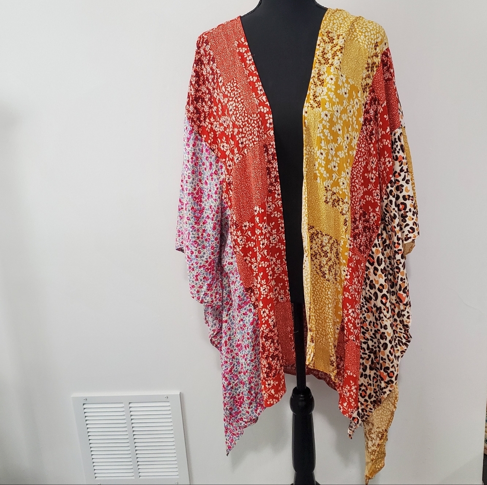 Umgee NWT M/L Colorful Patchwork Boho Kimono 100% Rayon